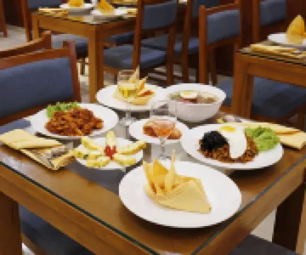 Bacninh Charming Hotel