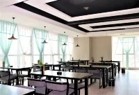 Ruo'an Boutique Hotel (Gulja Xinmaoye Shopping Center)