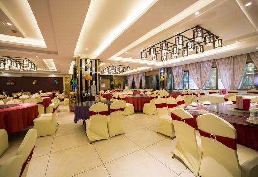 BORRMAN  HOTEL Hotel Overview