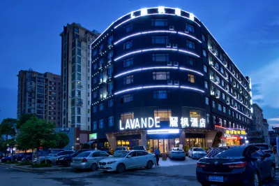 Lavande Hotel (Nanchang Xinjian Wuyue Square Qianhu University Town) Hôtels à proximité de : Jiangxi University of Finance & Economics (Fenglin West Street)