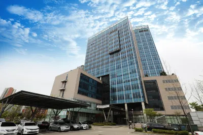 Bridge Hotel Incheon Songdo Hotellit kohteessa 