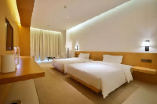 Zibo Tangzhuang Hotel (Zhongrun Avenue)