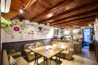 Huaguang Inn