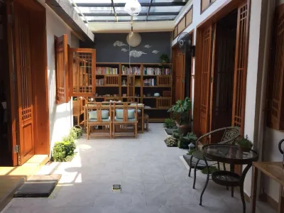 Yayuan Boutique Homestay (Chongzhou Yuantong) Hotel in zona Wang Guoying's Former Residence
