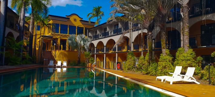Palm Royale Cairns Hotels in Cairns