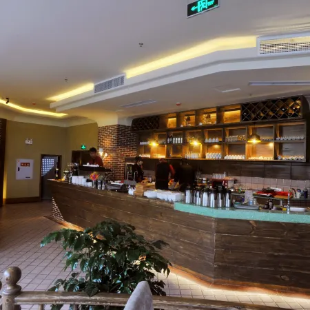 Kaiyue Hotel