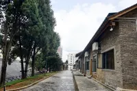 Yinyi Water Town Hostel Hotels near Qiubei East Gate Oil And Grain Lingpi Bu