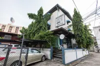 Riski Residence Bangkok-Noi - Wasit Apartment