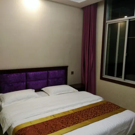 Lichuan Shunfa Hotel