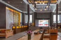 Adventure Yunsantai | Cloud Encounter Oxygen Snow Mountain View Luxury Lodging (Daocheng Yading)