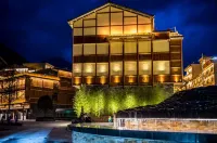 Shunxin Holiday Hotel (Luding Hailuogou Branch) Hotel in zona Moxi Ancient Town