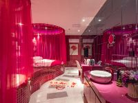 万爱情侣酒店(青岛李村步行街店) - Foverer系