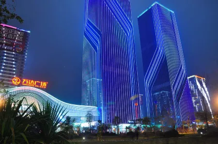 Verona Holiday Hotel(Tai'an Wanda Plaza) Отели рядом с достопримечательностью «Shandong University of Science and Technology (Fenghuang Road)»