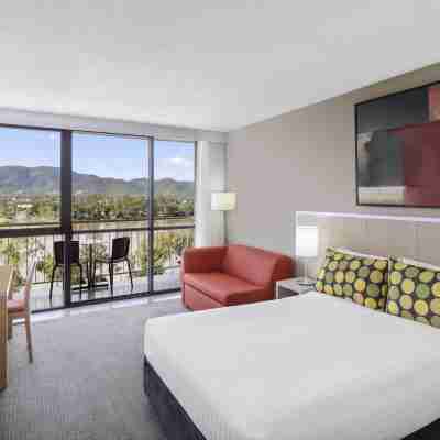 Mercure Rockhampton Rooms