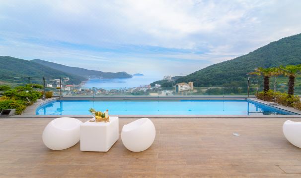 프래밀리풀빌라호텔의 프라이빗 풀 이미지