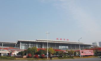 Jinzhu Hotel (Yichang East Station Bus Passenger Transport Center Station Branch)