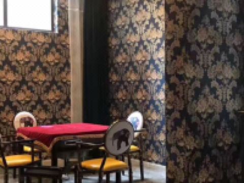 斯威特主题酒店(咸阳西城国际店) - 纸醉金迷棋牌房