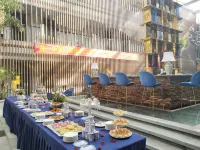 화징 가든 호텔