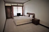 Hotel Pandu Lakeside Tuktuk