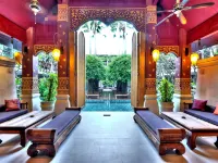 Burasari Phuket Resort Hotels in der Nähe von Strand Paradise Beach