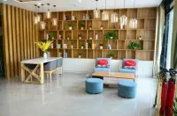 Lanting Youpin Hotel (Jingzhou Jiangling People's Square) Hotel di Jiangling