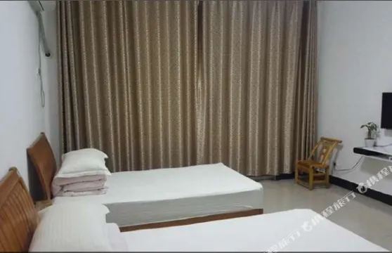 興山八緞錦飯莊住宿