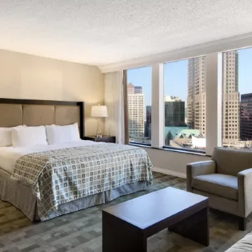 Hilton St. Louis at The Ballpark Отели рядом с достопримечательностью «Старое здание суда»