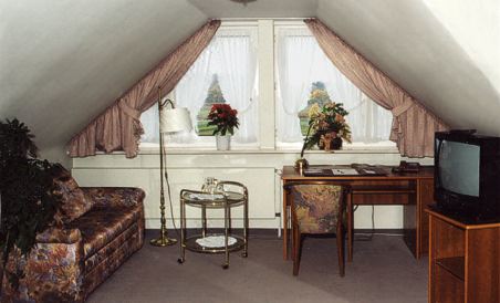 Hotel Thesdorfer Hof - Housity