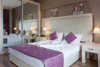 Manolya Hotel Hotels near Karaoglanoglu Sehitligi