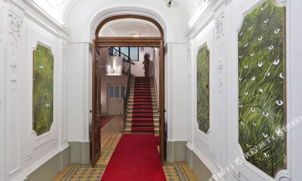 Small Luxury Hotel Altstadt Vienna