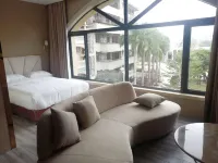 Wanning Lanting Boutique Hotel (Big Shark Bar ) - Condos