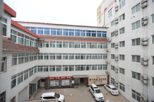 Fanke Hotel (Jinan Railway Station South Square Branch )