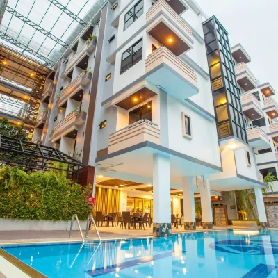 New Siam Palace Ville Hotel Отели рядом с достопримечательностью «Торговый центр Tha Maharaj»