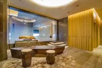 Sheraton Yunfu Xinxing Hotel - Gym