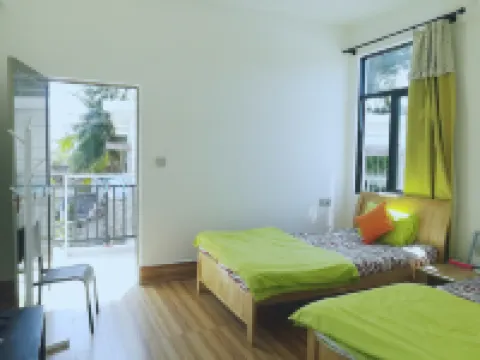 Yinghainali Hotel a Ledong