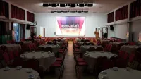 Yinhai Business Hotel