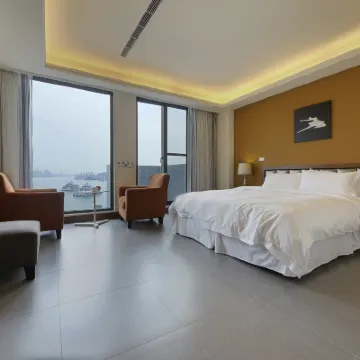 Watermark Hotel Hotels near Xiziwan