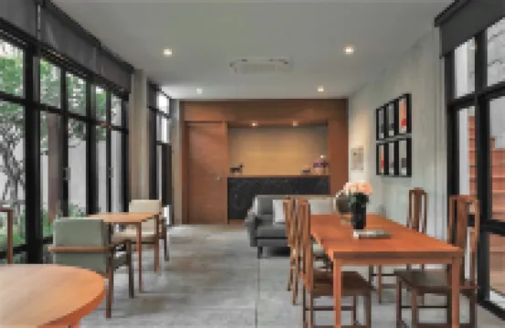 โรงแรมเชอร์ล็อค