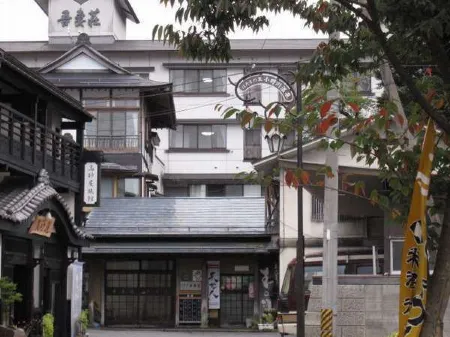 Onogawaonsen Meitou No Yado Azumasou Отели рядом с достопримечательностью «Kasugasan Rinsenji Temple»