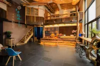 Shifang Qinglv Hotel - Parking