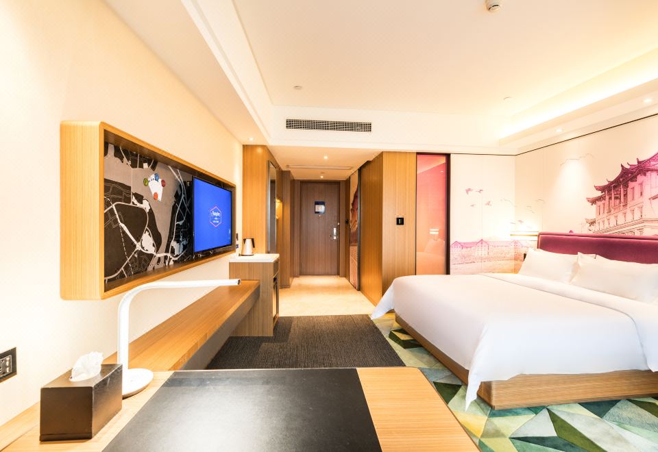 5. 햄튼 바이 힐튼..