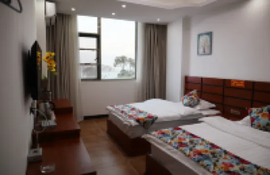 Fuxian Lake Sea Chao Inn (Gushan Scenic Area)