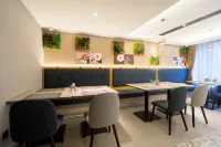Homeinn(Mianshan Street store of Jiexiu railway station)