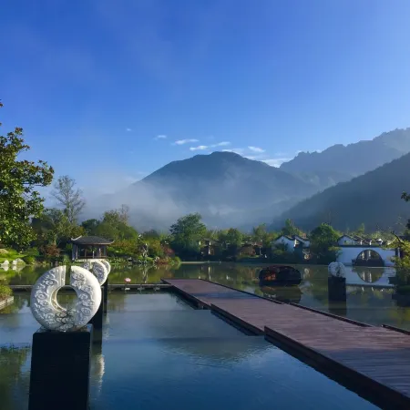 Blossom House Jiuhua Mountain