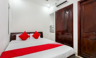 Ruby Hotel