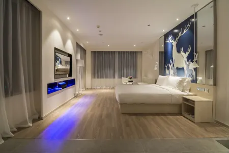 Outer Island City Hotel (Longyan Wanbao Plaza)