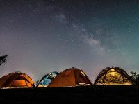 敦煌狂浪沙漠露营基地 - 沙漠穿越vip高端星空露营帐篷房(公共卫浴)