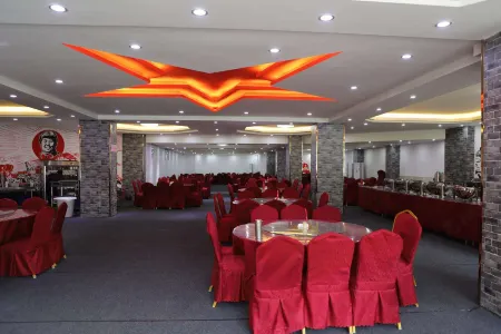 Kaixuanmen Hotel Отели рядом с достопримечательностью «Octagon House»