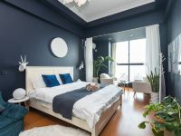 上海FEIFEI公寓 - 舒适艺术一室大床房