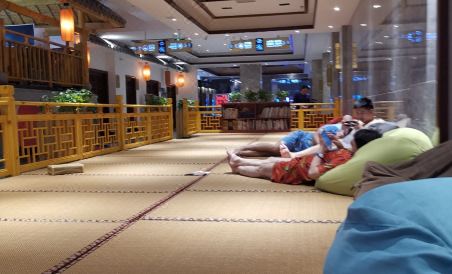 Suitetrails - Miou International Hotel